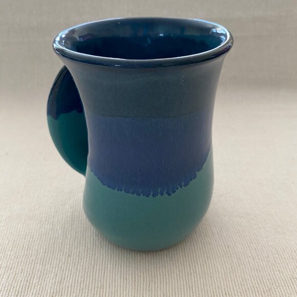 2005 Neher Clay In Motion Hand Warmer Pottery Mug Right Handed Signed Blue Green - Picture 4 of 8
